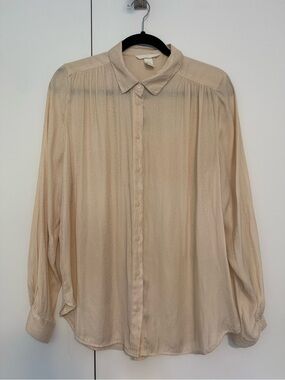 H&M Beige Leopard Print Long-Sleeve Button Front Blouse